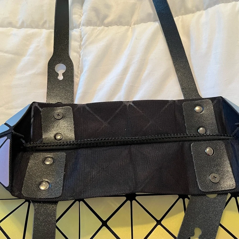 Geometric Holographic Tote - Picture 6 of 9